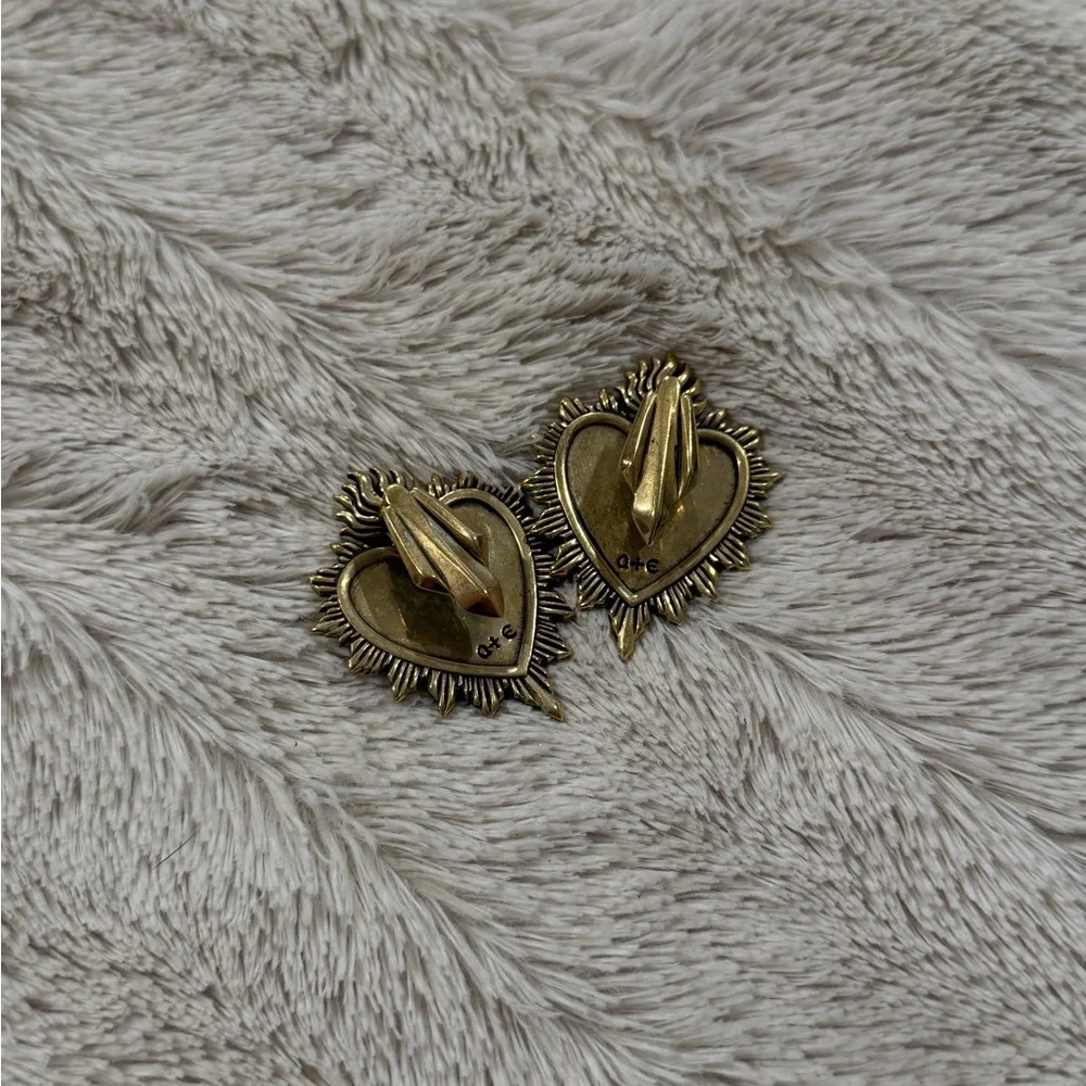 Ask and Embla Sacred Heart Hangers - Picture 3 of 3